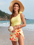 Bikini blusa un hombro flor con falda amarillo