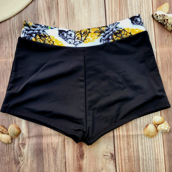 Short de Niña DESIRE Negro con Pretina de Piñas