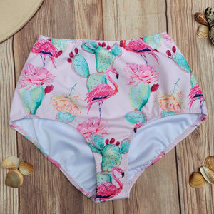 Bottom de Bikini Cintura Alta DESIRE Flamingos y Cactus DAMA