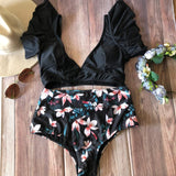 Bikini cintura alta, blusa Vuelos Negro/ Flor