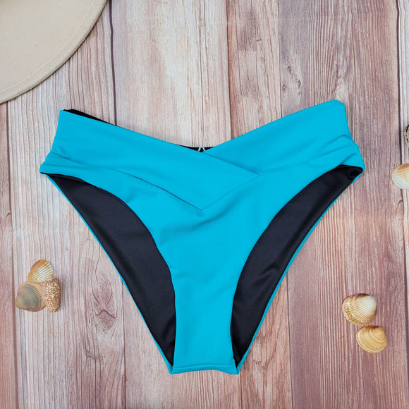 Bottom de Bikini DESIRE Traslapado Aqua DAMA