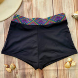 Short de Niña DESIRE Negro con Pretina Rombos Neón