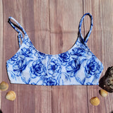 Top de Bikini Estilo Brasileño Niña DESIRE Blanco Flores Azules