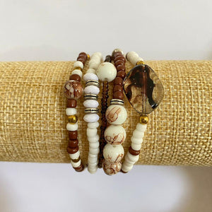 Set 5 Pulseras Desire Piedras Blancas y Café