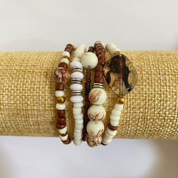 Set 5 Pulseras Desire Piedras Blancas y Café