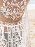 Salida Blanca Larga Mandala Bordada