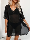 Salida Vestido Corto Negro con Pompones